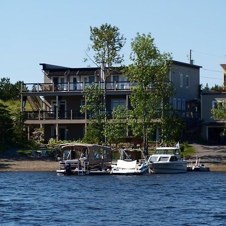 Temiscouata Sur Le Lac Auberge Sur Le Lac Temiscouata מראה חיצוני תמונה